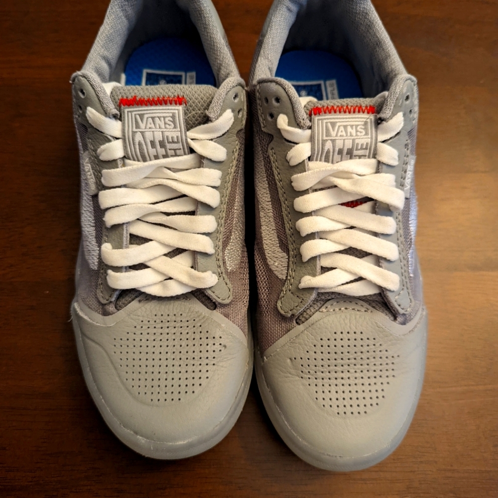 Vans EVDNT Ultimate Waffle Boys 4/Girls 5.5 gray